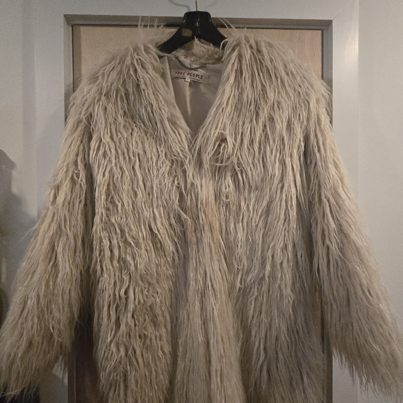 Free People Cream Faux Fur Jacket - Picture 2 of 5